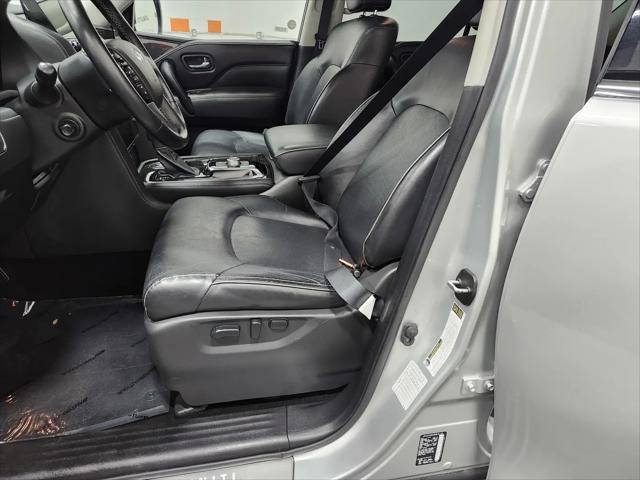 2023 INFINITI QX80 LUXE