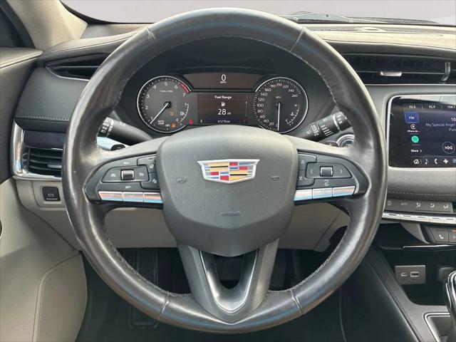2023 Cadillac XT4 Luxury