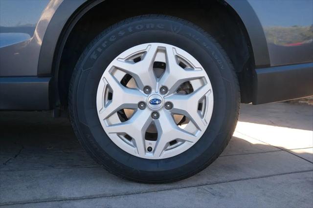 2023 Subaru Forester Base