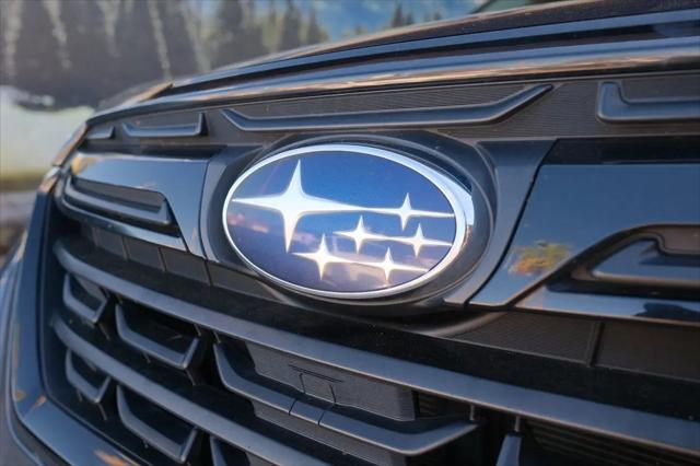 2023 Subaru Forester Base