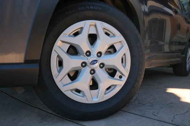 2023 Subaru Forester Base