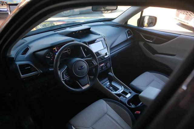 2023 Subaru Forester Base