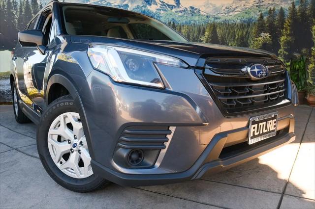 2023 Subaru Forester Base