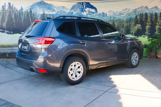 2023 Subaru Forester Base