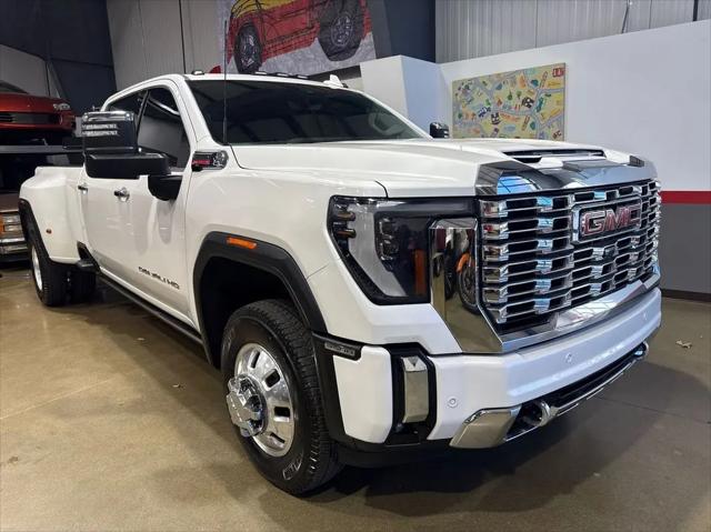 2024 GMC Sierra 3500HD 4WD Crew Cab Long Bed Denali