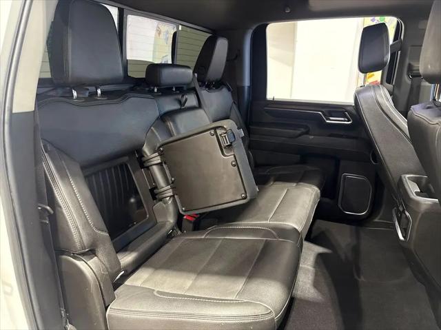 2024 GMC Sierra 3500HD 4WD Crew Cab Long Bed Denali