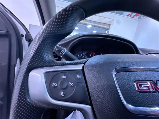 2023 GMC Acadia AWD SLE