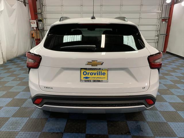 2026 Chevrolet Trax FWD LT