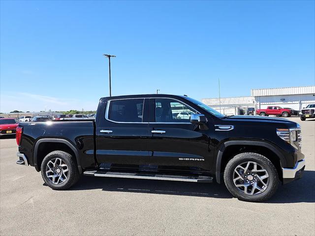 2026 GMC Sierra 1500 Crew Cab, Short Bed, SLT, 4WD