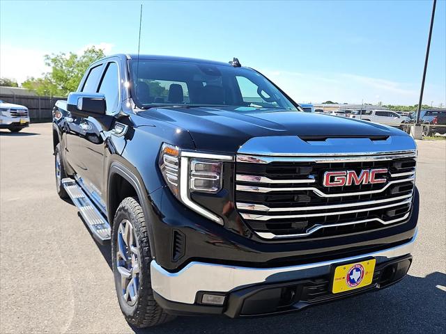 2026 GMC Sierra 1500 Crew Cab, Short Bed, SLT, 4WD