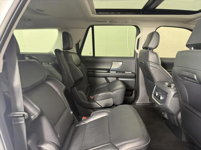 2025 Ford Expedition Platinum MAX