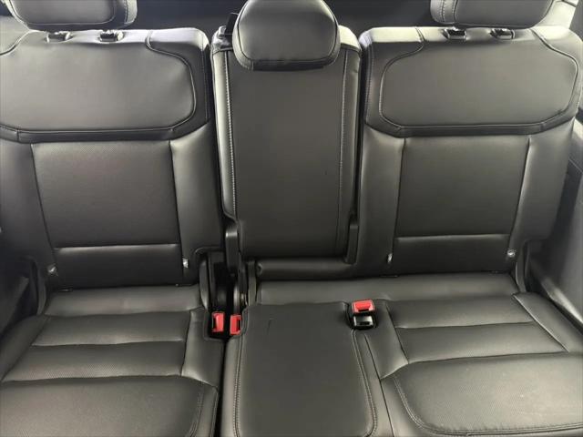 2025 Ford Expedition Platinum MAX