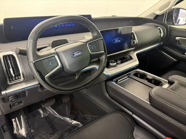 2025 Ford Expedition Platinum MAX