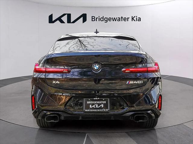 2023 BMW X4 M40i