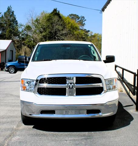 2022 Ram 1500 Classic SLT Crew Cab 4x2 5'7" Box
