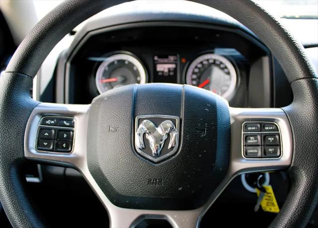 2022 Ram 1500 Classic SLT Crew Cab 4x2 5'7" Box