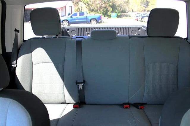 2022 Ram 1500 Classic SLT Crew Cab 4x2 5'7" Box