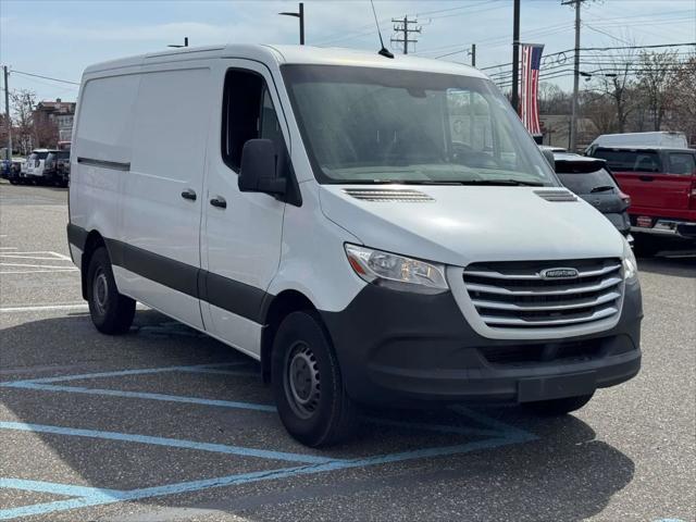 2021 Freightliner Sprinter Standard Roof I4