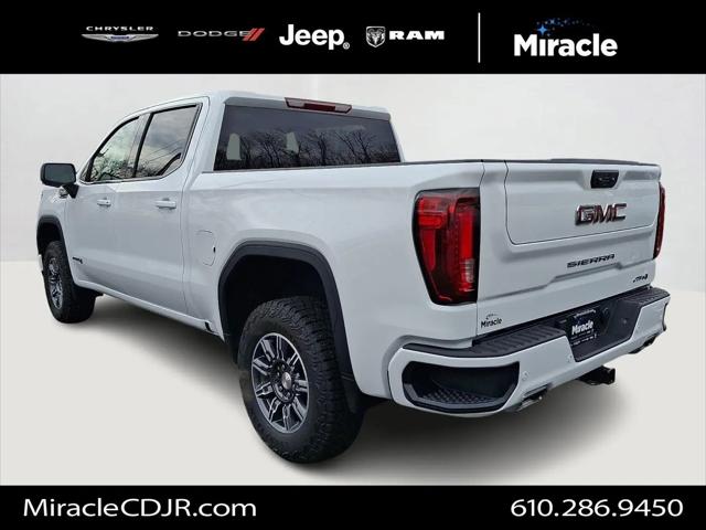 2025 GMC Sierra 1500 4WD Crew Cab Short Box AT4