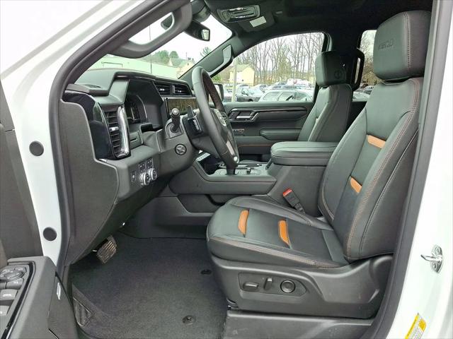 2025 GMC Sierra 1500 4WD Crew Cab Short Box AT4