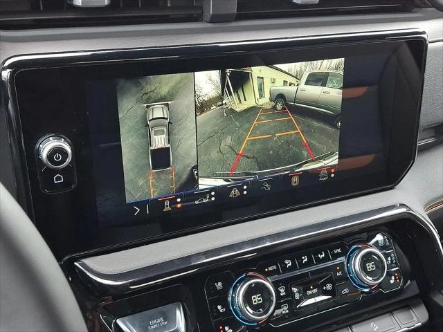 2025 GMC Sierra 1500 4WD Crew Cab Short Box AT4