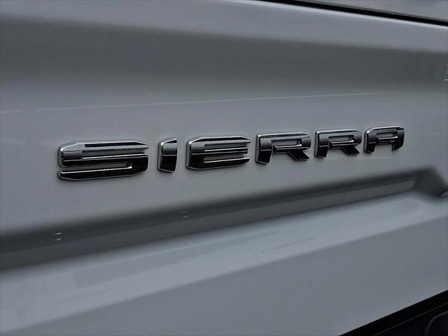 2025 GMC Sierra 1500 4WD Crew Cab Short Box AT4