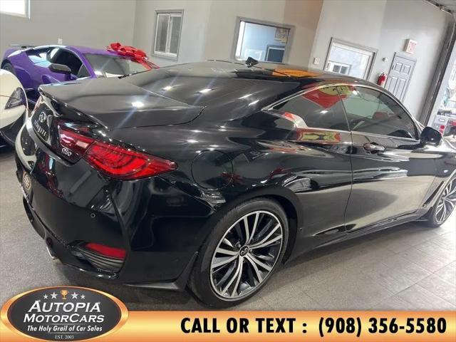2022 INFINITI Q60 LUXE AWD
