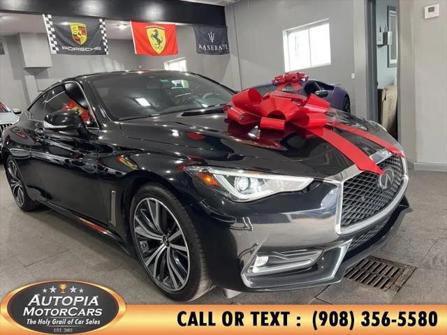 2022 INFINITI Q60 LUXE AWD