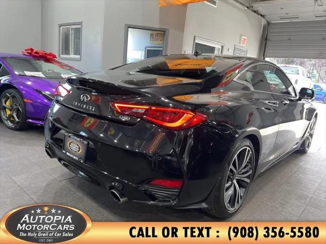 2022 INFINITI Q60 LUXE AWD