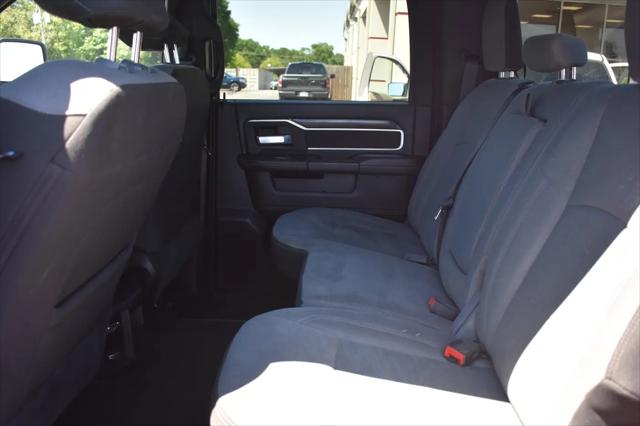 2024 Ram 3500 Big Horn Crew Cab 4x4 8' Box