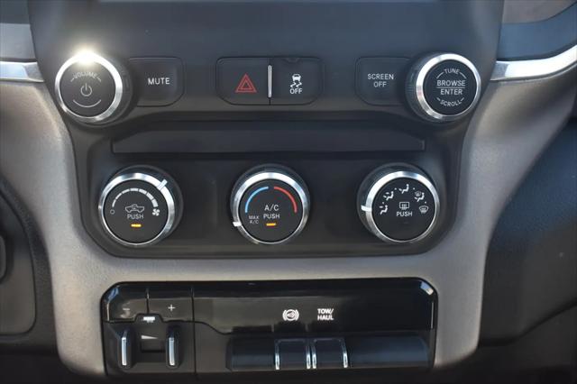 2024 Ram 3500 Big Horn Crew Cab 4x4 8' Box