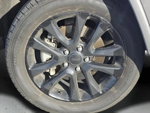 2021 Jeep Grand Cherokee Laredo X 4x4