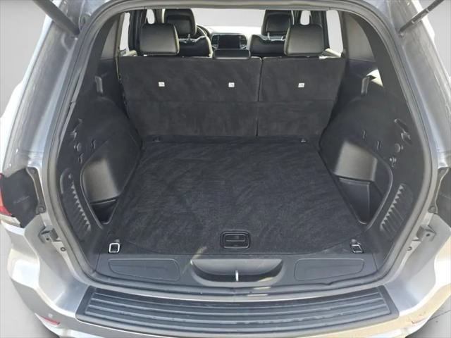 2021 Jeep Grand Cherokee Laredo X 4x4