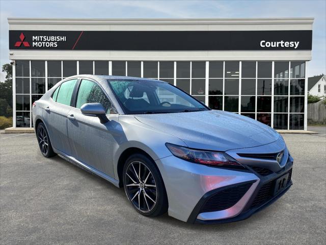 2022 Toyota Camry SE AWD