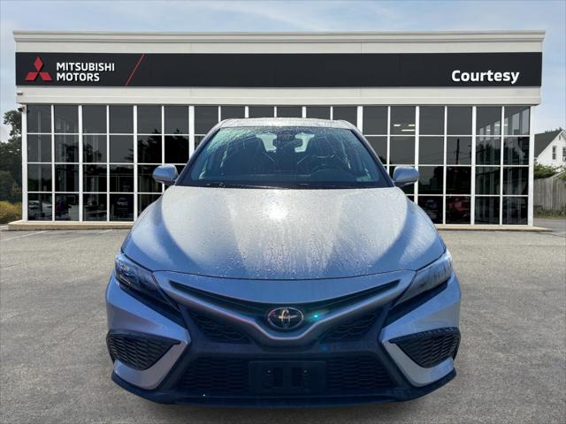 2022 Toyota Camry SE AWD