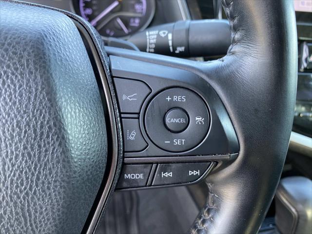 2022 Toyota Camry SE AWD