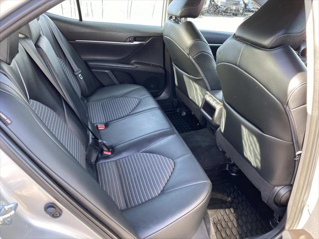 2022 Toyota Camry SE AWD