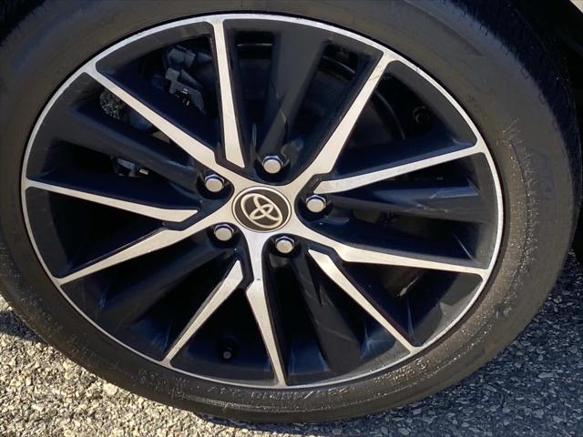 2022 Toyota Camry SE AWD