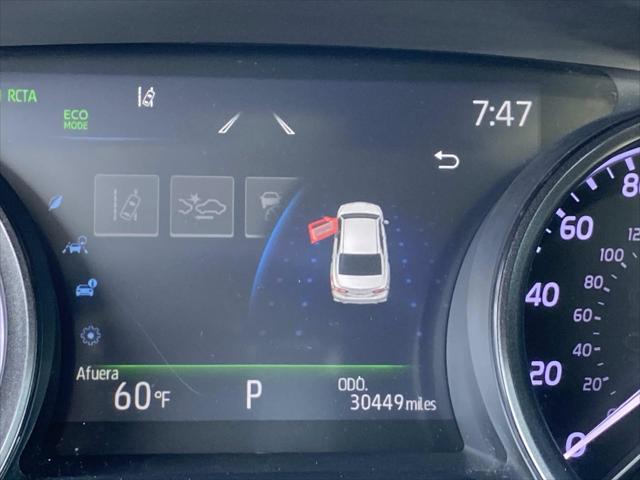 2022 Toyota Camry SE AWD