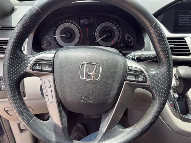 2016 Honda Odyssey SE - Photo 12