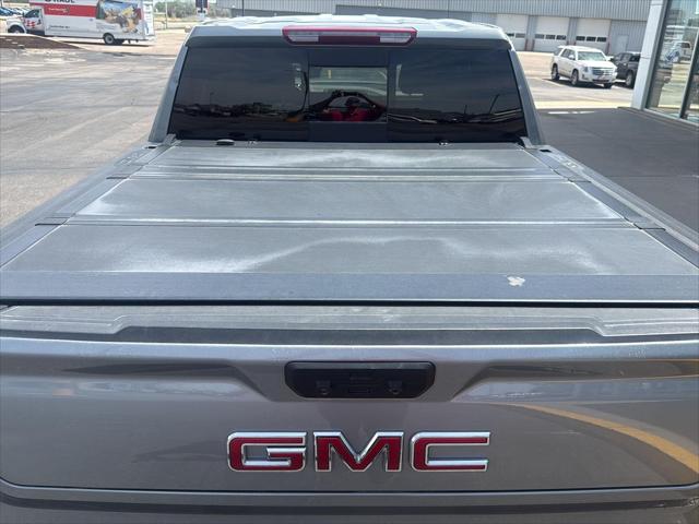 2023 GMC Sierra 1500 4WD Crew Cab Short Box SLT