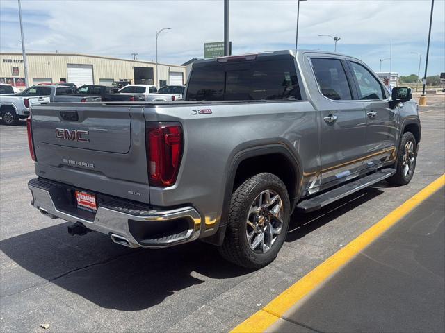 2023 GMC Sierra 1500 4WD Crew Cab Short Box SLT