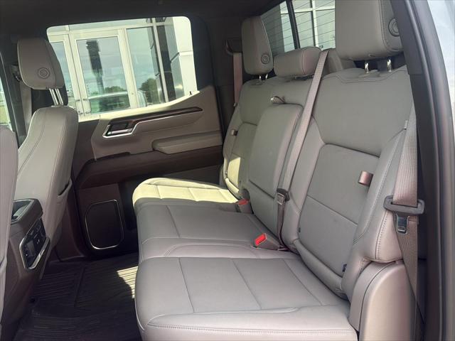 2023 GMC Sierra 1500 4WD Crew Cab Short Box SLT