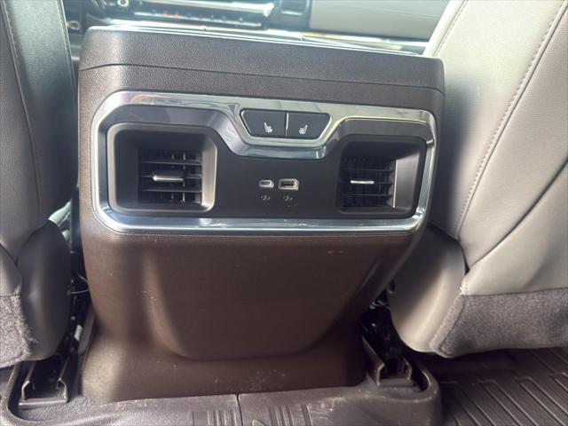 2023 GMC Sierra 1500 4WD Crew Cab Short Box SLT