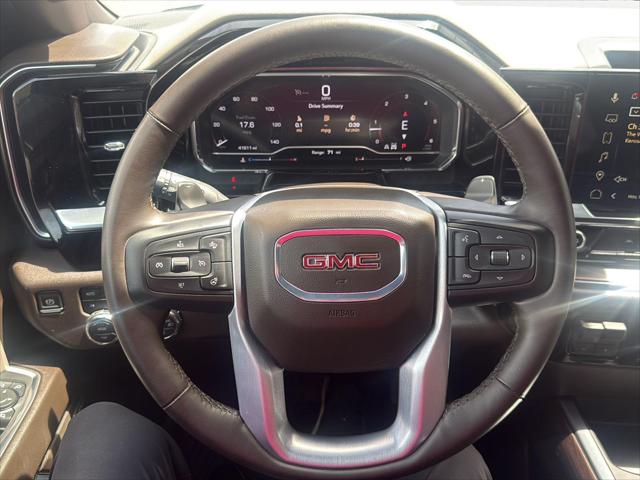 2023 GMC Sierra 1500 4WD Crew Cab Short Box SLT