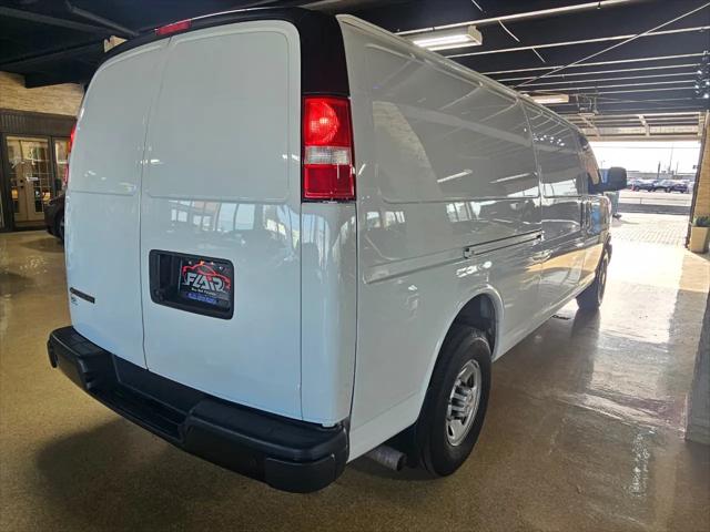 2022 Chevrolet Express Cargo Van RWD 3500 Extended Wheelbase WT