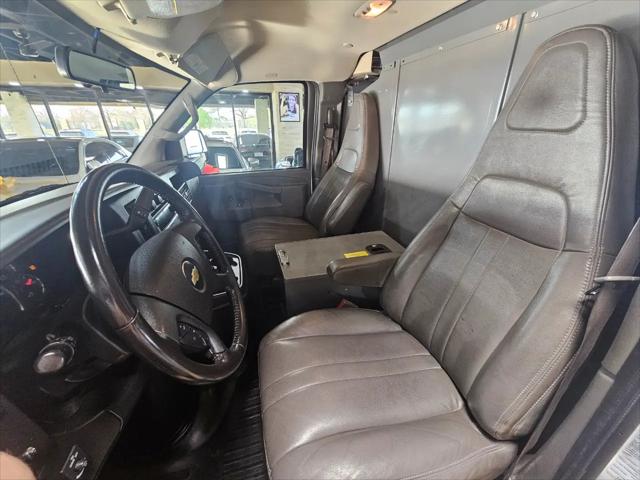 2022 Chevrolet Express Cargo Van RWD 3500 Extended Wheelbase WT