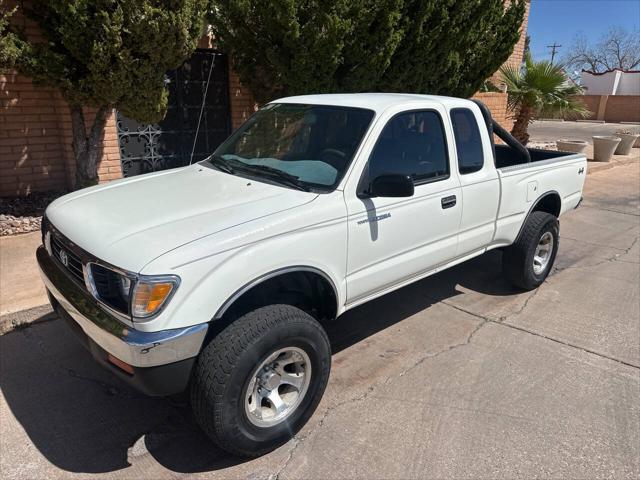 1997 Toyota Tacoma V6 2dr 4WD Extended Cab SB