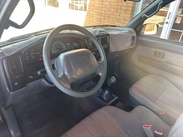 1997 Toyota Tacoma V6 2dr 4WD Extended Cab SB