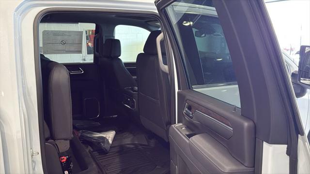 2026 GMC Sierra 3500HD Crew Cab, Long Bed, SLT Dual Rear Wheel, 4WD